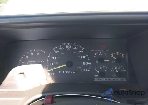 1997 Chevrolet C1500 Fleetside W/T z USA, uszkodzony, nr VIN 1GCEC14W0VZ242582